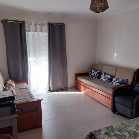 Apartamento T1 *