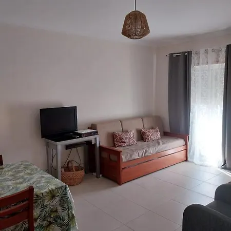Apartamento T1 *