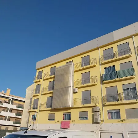 Apartamento T1 *